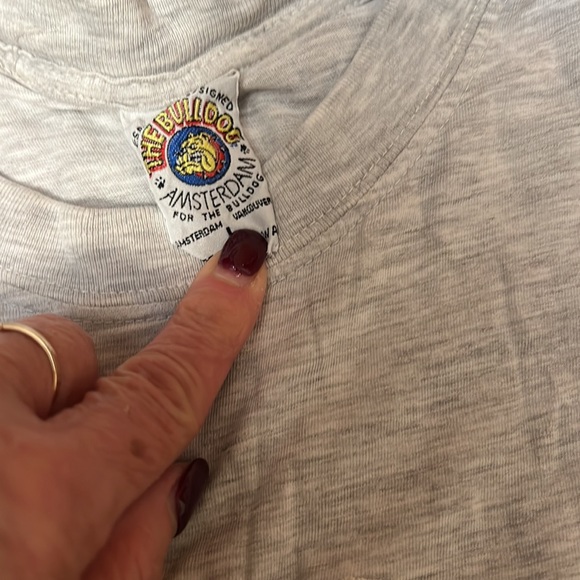 The bulldog tshirt - Picture 2 of 2